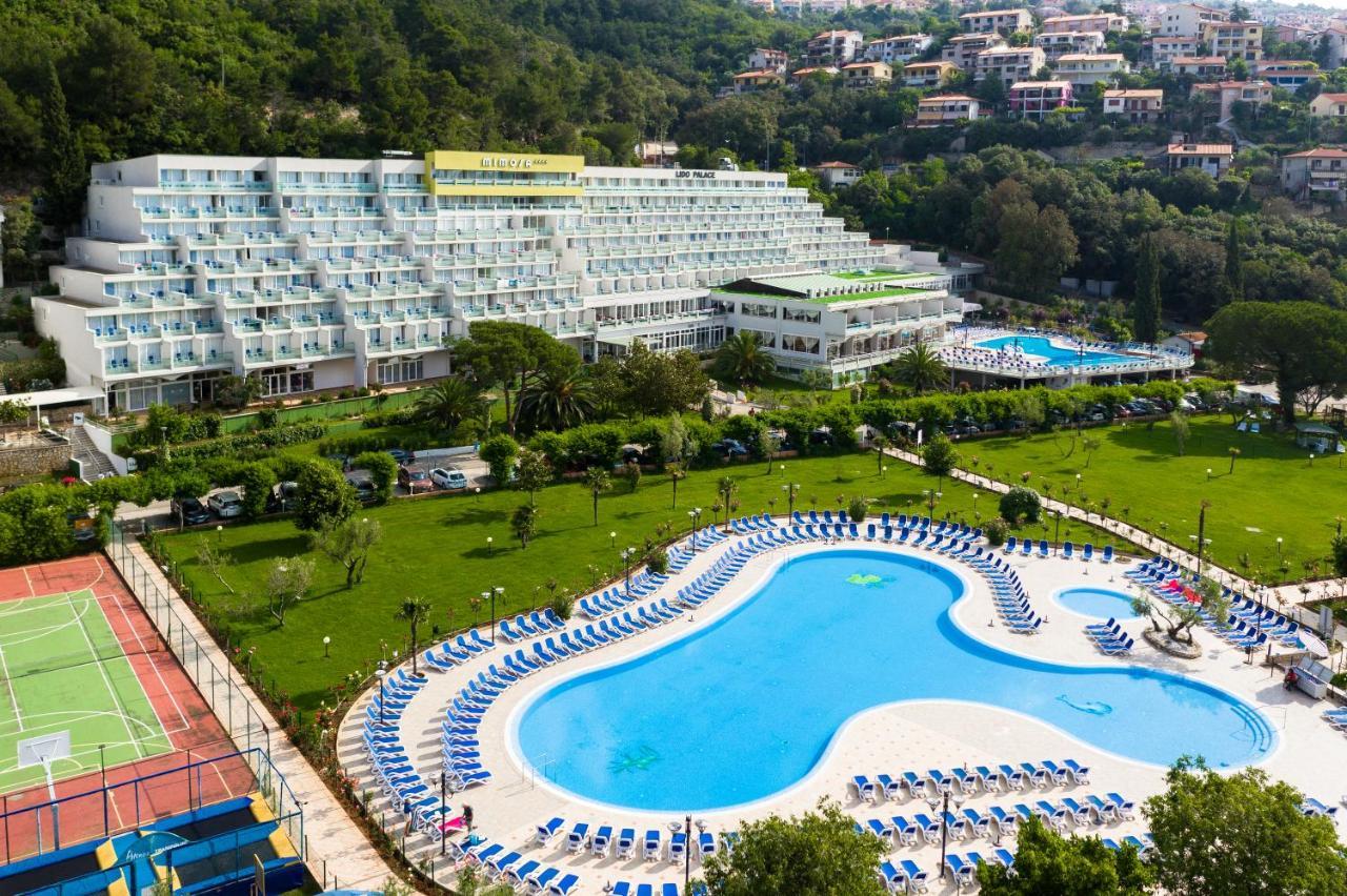 Hotel Mimosa Lido Palace - Maslinica Hotels & Resorts Rabac Eksteriør bilde