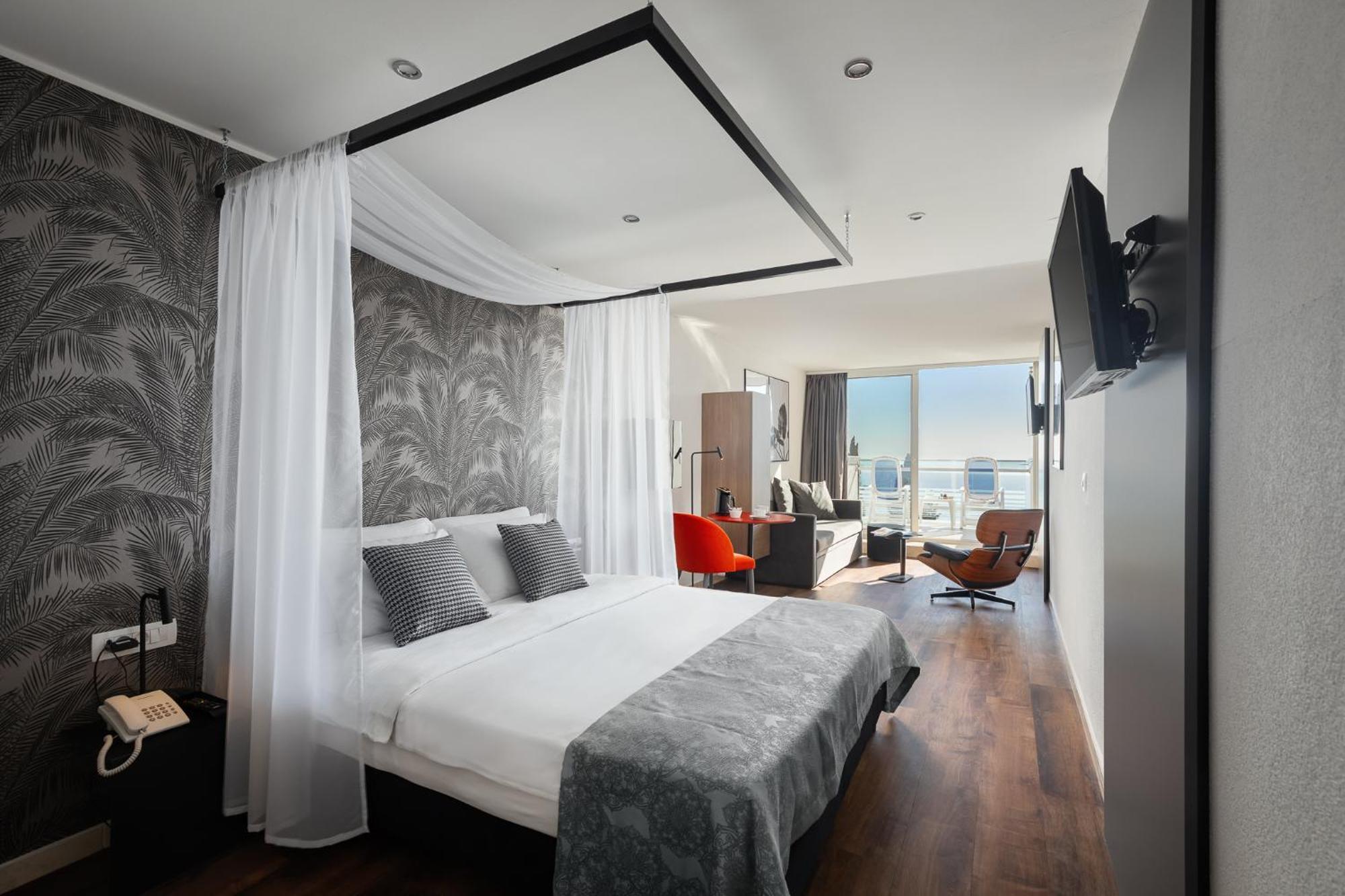 Hotel Mimosa Lido Palace - Maslinica Hotels & Resorts Rabac Eksteriør bilde