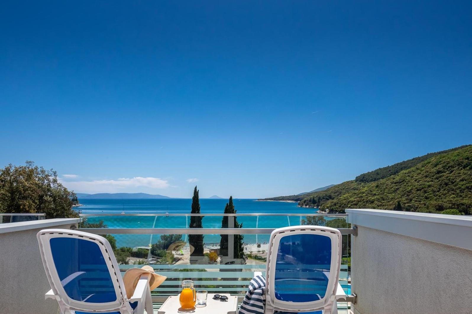 Hotel Mimosa Lido Palace - Maslinica Hotels & Resorts Rabac Eksteriør bilde