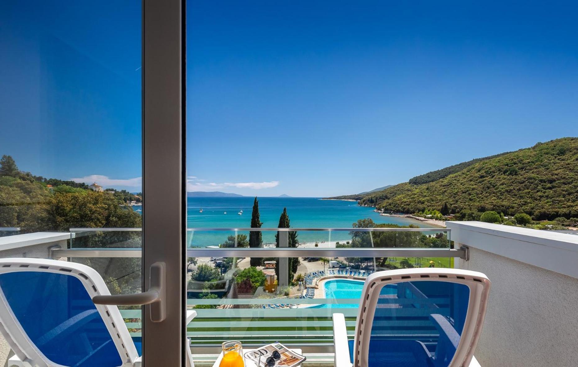 Hotel Mimosa Lido Palace - Maslinica Hotels & Resorts Rabac Eksteriør bilde