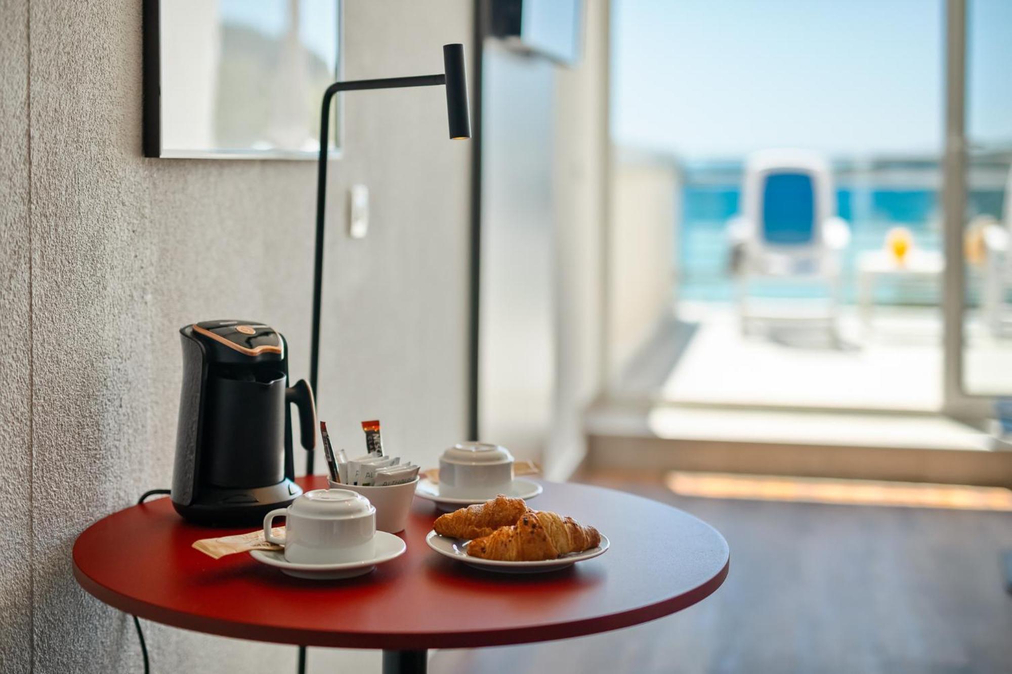 Hotel Mimosa Lido Palace - Maslinica Hotels & Resorts Rabac Eksteriør bilde