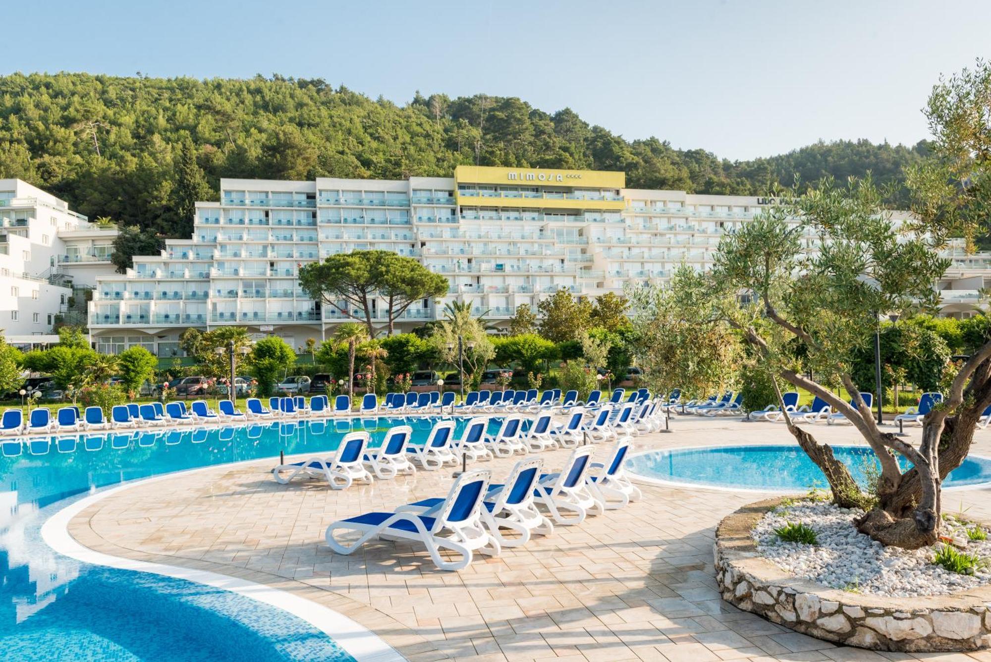 Hotel Mimosa Lido Palace - Maslinica Hotels & Resorts Rabac Eksteriør bilde